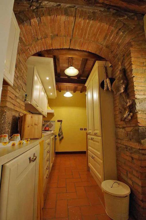 Cottage Le Ginestre Con Piscina In Val D'Orcia Radicofani Buitenkant foto